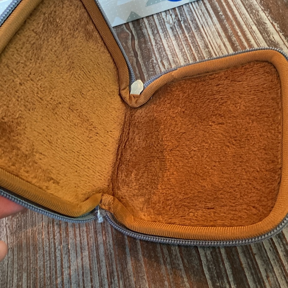 Protective Device Case - Picture 5 of 6